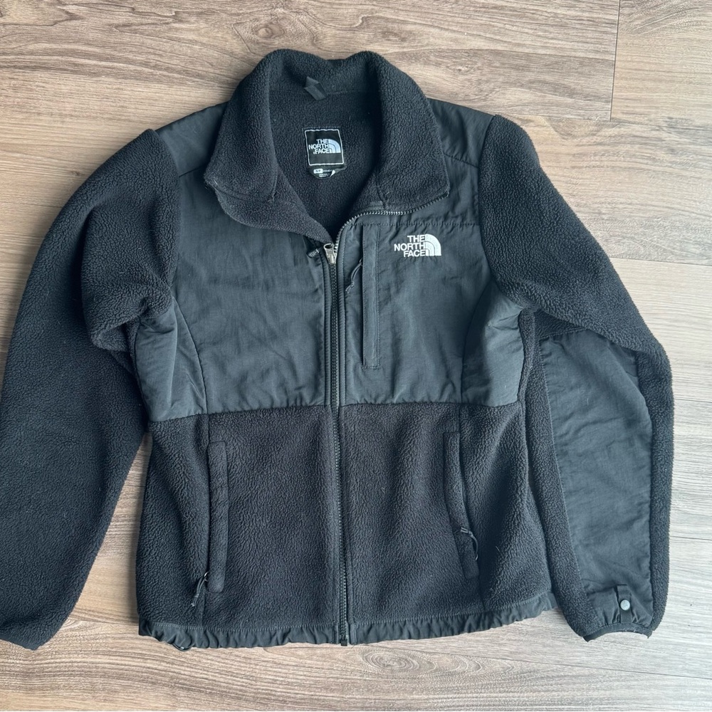 The North Face Women’s Fleece Jacket